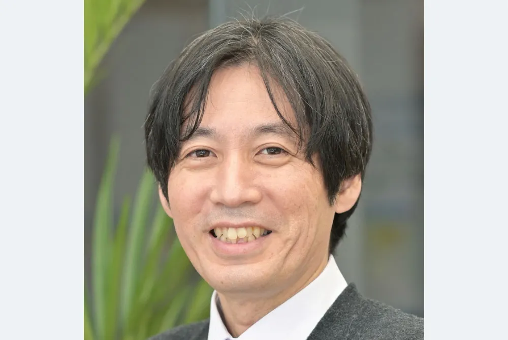 平林 哲也 氏
