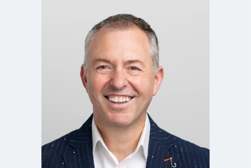 Ross Norris 氏